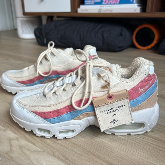Nike 95s “Plant Color Collection” - Picture 2 of 6